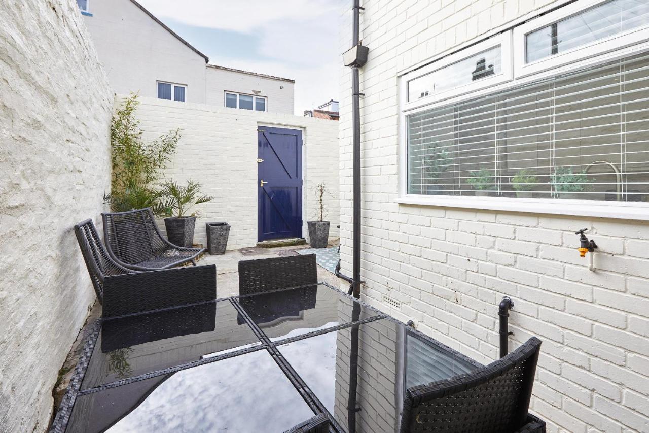 Host & Stay - Ebb Tide Whitby Exteriör bild